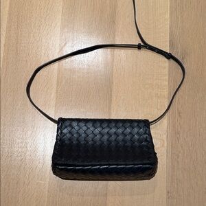 BOTTEGA Veneta Black Woven Leather Crossbody Bag